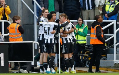 VIDEO Newcastle porazio West Ham i izgledno ih poslao u Championship