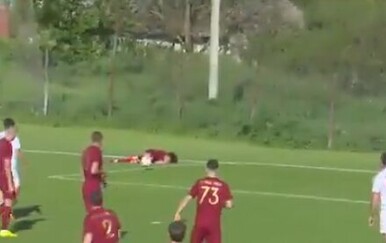 VIDEO Pogledajte jedan od najbizarnijih autogolova u povijesti nogometa