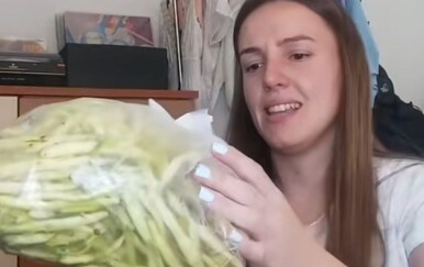 "Studiraš u Zagrebu, a mater ti šalje kofer": Pokazala što joj je poslala mama i nasmijala regiju