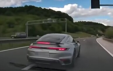 Porsche umalo izazvao tragediju na A1, pogledajte snimku koja je izbezumila gledatelje
