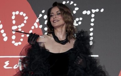 Antonija Stupar Jurkin zablistala na zagrebačkom cabaret događanju