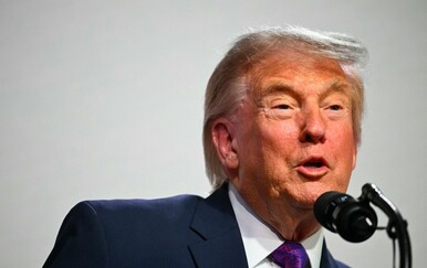 Trump: SAD će možda morati ponovno udariti na Iran