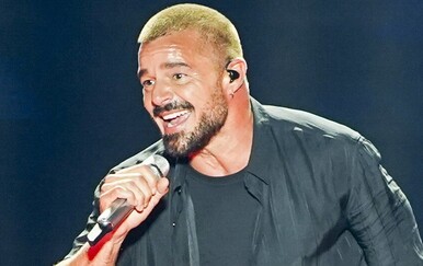 Koncert Rickyja Martina u Podgorici nakratko prekinut zbog bačenog suzavca