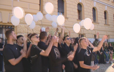 Šibenski maturanti odali počast ubijenom Luki Milovcu