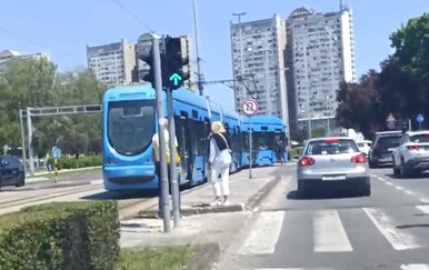 Na Horvaćanskoj u Zagrebu iskočio tramvaj iz tračnica