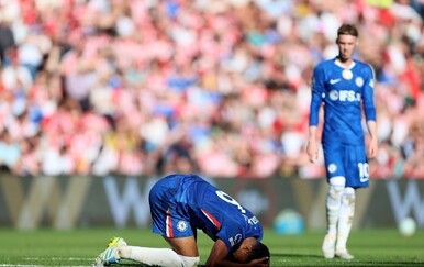 Chelsea duće sezone neće igrati Europu, autogol i crveni karton obilježili debakl
