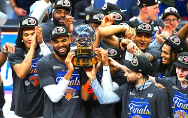 Delirij u New Yorku: Ovaj NBA trofej nisu podigli čak 27 godina