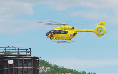 Šef viških vatrogasaca prebačen u Split tek nakon četiri sata: Hitni medicinski helikopter bio je u kvaru, a vojni nije zatražen