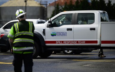 Nekoliko mrtvih i najmanje 10 ozlijeđenih u požaru tvornice u SAD-u