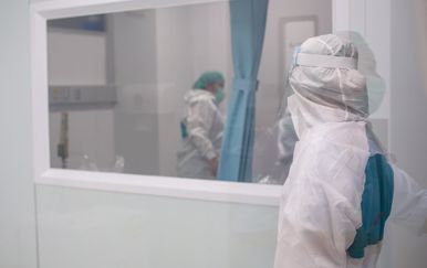 Uzbuna zbog sumnje na ebolu: Bolnica hitno zatvorila odjel, pacijent završio u izolaciji
