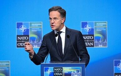 Šef NATO-a žestoko kritizirao Sloveniju..