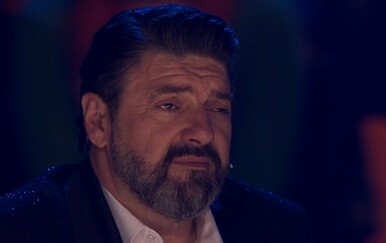 David Amaro kao Slimane u finalu showa Tvoje lice zvuči poznato