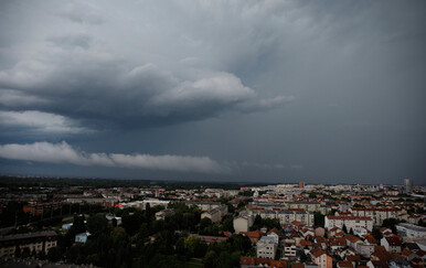 Nevrijeme stiže u Zagreb, izdano narančasto upozorenje: Prijete grmljavinsko nevrijeme i olujni udari