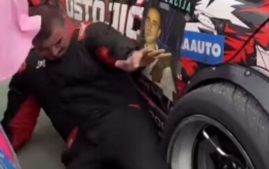 Šok na Donut International Cupu: Splitskom influenceru Adrianu Petričeviću automobil prešao preko noge