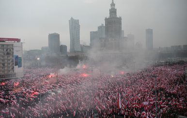 Marš ekstremne desnice u Varšavi (Foto: AFP)