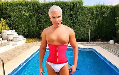 Rodrigo Alves, ljudski Ken (Foto: Instagram)