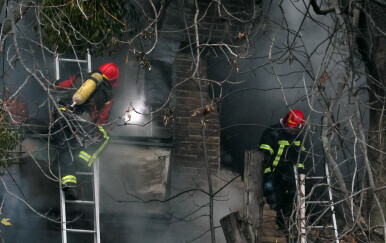 Zgrada pogođena u napadu na Kijev
