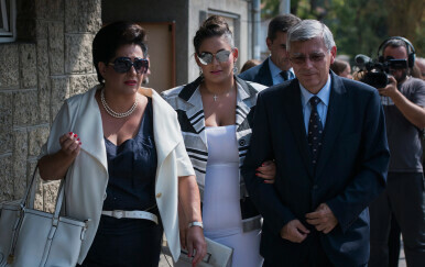 Željko Reiner sa suprugom i kćeri