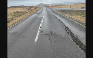 Posljedice potresa na Islandu - 1