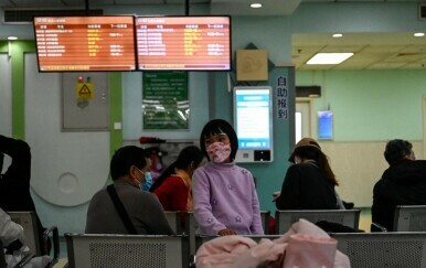 Kineske bolnice pod pritiskom zbog vala oboljele djece - 4