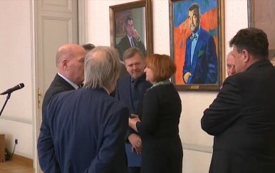Traži se nova državna odvjetnica - 1