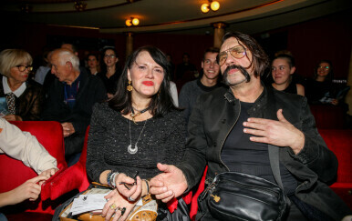 Damir Martinović Mrle, Ivanka Mazurkijević