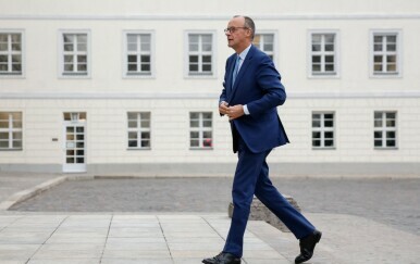 Merz opovrgava da je proglasio izvanredno stanje zbog migracija