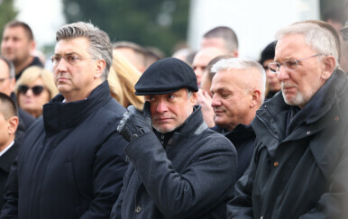 Andrej Plenković, Gordan Jandroković, Davor Božinović u Vukovaru