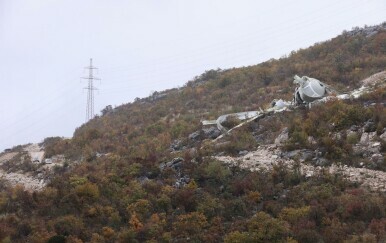 Olujni vjetar srušio vjetrenjaču kod Dugopolja