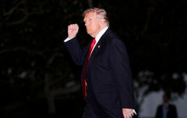 Trump kaže da bi u Nigeriju mogao poslati vojnike ili pokrenuti zračne napade