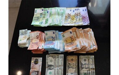 Pronađena veća količina droge i novac od prodaje droge