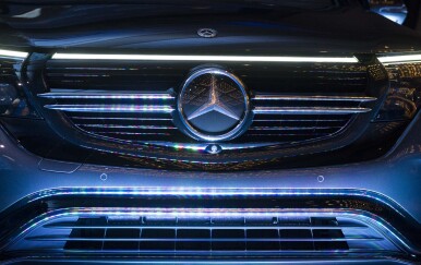 Njemački Mercedes bugarskoj tvrtki oduzeo domenu Mercedes.hr