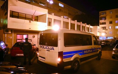 Otkazan kulturni program "Prosvjete" u Splitu nakon upada maskiranih osoba