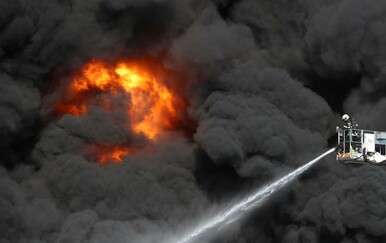 Sveta Nedelja: Požar u skladištu guma - 2