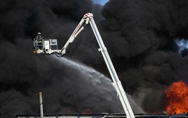 Vatrogasci stavili pod kontrolu požar u Svetoj Nedelji