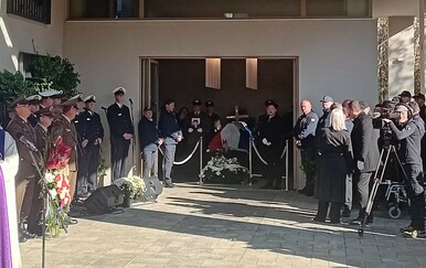 Sprovod Jean-Michela Nicoliera u Vukovaru