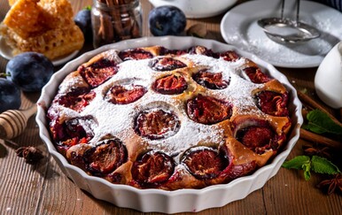 Fini kolač sa šljivama: Jesenski desert koji koji se jede - bez grižnje savjesti