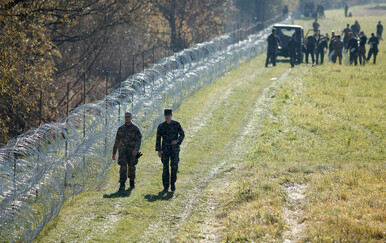 Slovenija aktivirala članak 37: Vojska će surađivati s policijom u zaštiti državne granice