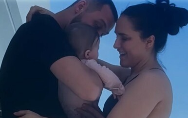 Lana Jurčević s obitelji