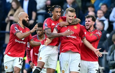 VIDEO Tottenham i United podijelili bodove u ludoj završnici