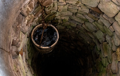 Čistio bunar i pronašao eksplozivna sredstva