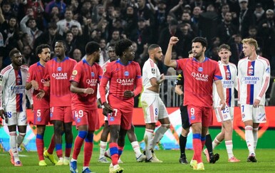 PSG u sudačkoj nadoknadi slavio u Lyonu