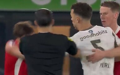 Wouter Goes udario Ivana Perišića šakom po prstima