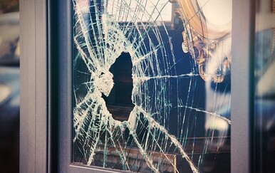 Klinča Selac: Pucao u obiteljsku kuću dok su unutra bili muškarac i žena