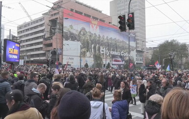 Prosvjedi u Srbiji zbog rušenja Generalštaba