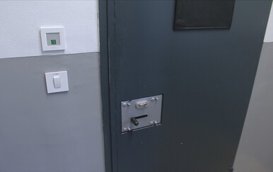 Maloljetnički istražni zatvor ili privremena mjera?