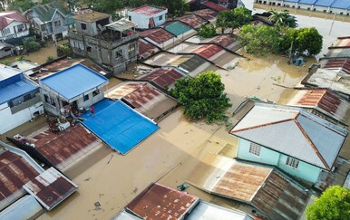 Tajfun Fung-wong donio poplave na Tajvan, tisuće evakuirane