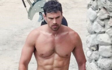 Theo James - 2
