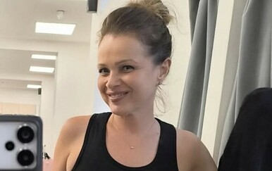 Sandra Bagarić sa sestrom - 4