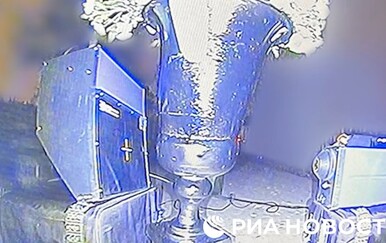 Kamera na groblju, screenshot